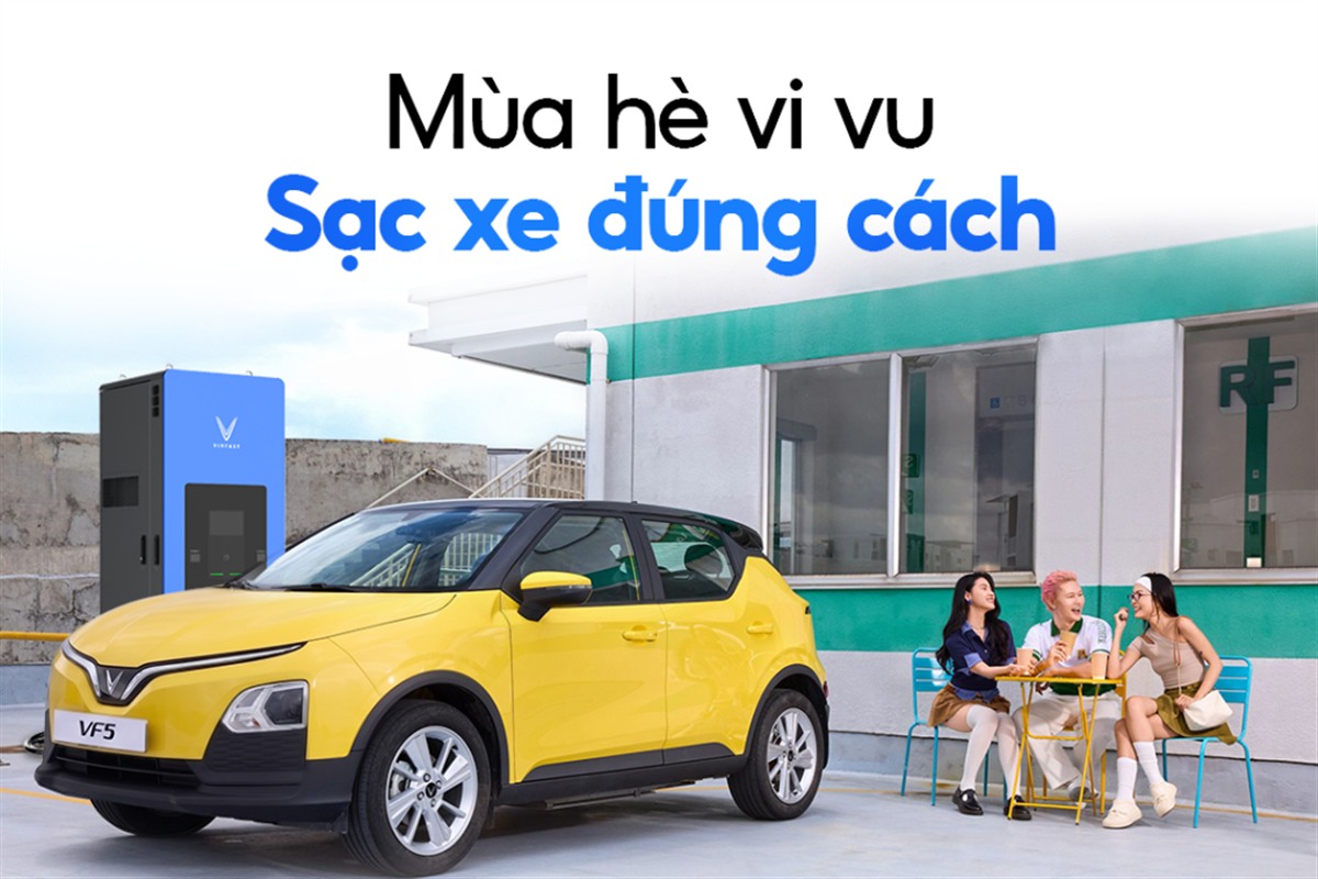 VinFast VF 5 sạc tại trạm V-Green trong chuyến đi mùa hè